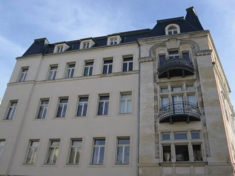 Willkommen im neuen Zuhause - helle 2 Raumwohnung mit EBK und Balkon