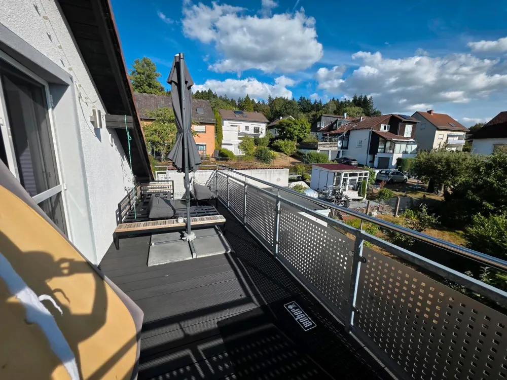 3 Zimmer Dachgeschosswohnung zum 1.12.