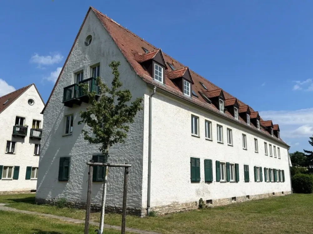 Dachstudio mit Dielen: 2-Zi.-Maisonette mit vielen Gestaltungsmöglichkeiten