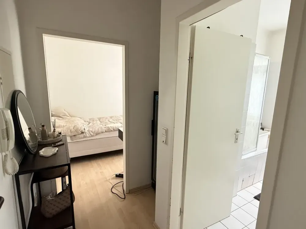 Renovated 2-Room Jugendstil MWG with Balcony (37 m²) directly at Karlsaue in Kassel