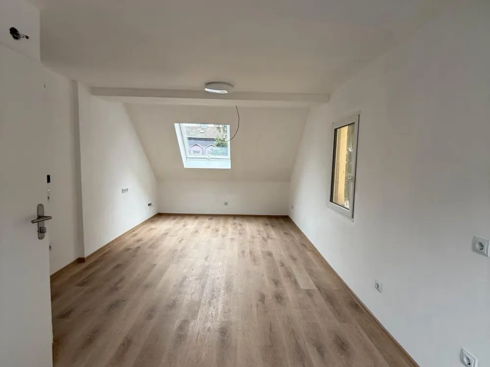 Frisch renovierte Wohnung mit Fußbodenheizung