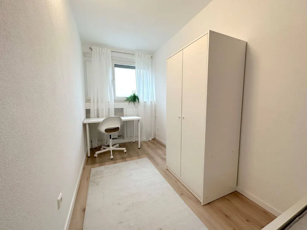 ?? Ein Zimmer frei in unserer 3er-WG - Zehnmorgenstraße 48, Frankfurt am Main - ab dem 01.10