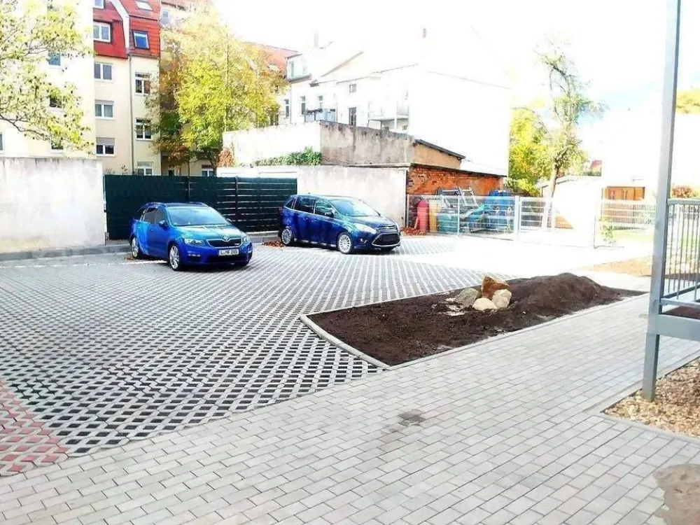 3-Raum Wohnung mit Balkon und Stellplatz