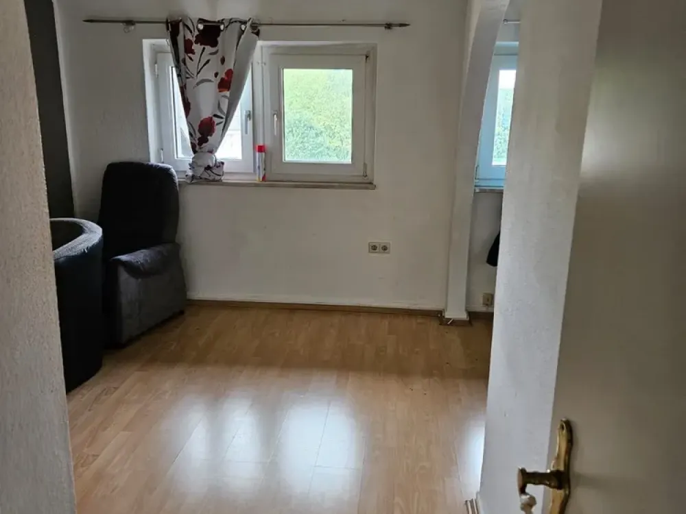 Günstige 1 Zimmer Wohnung! Sehr zentral!!!