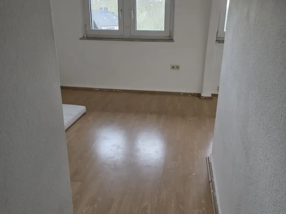 Günstige 1 Zimmer Wohnung! Sehr zentral!!!