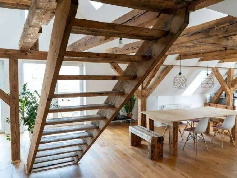 ** Wohnen & Arbeiten in sagenhaft schöner Dachgeschoss-Wohnung mit EBK **