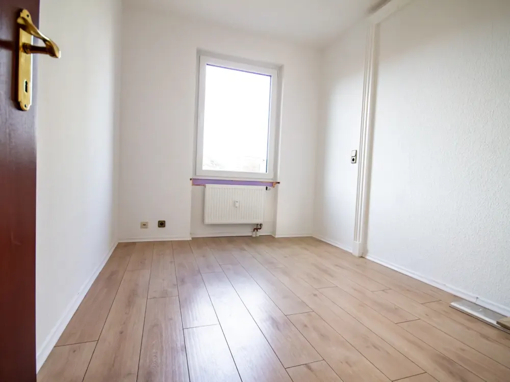Top-Lage! 4-Zimmer-Wohnung mit EBK, Balkon und Blick