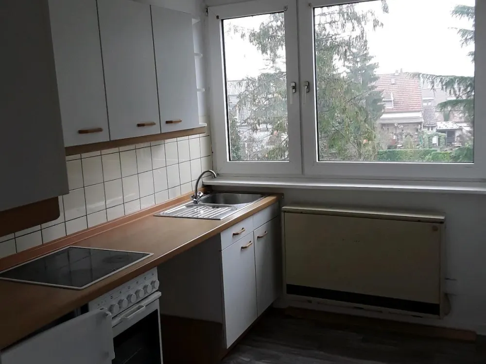 Schöne 2 Zi.Dg.Wohnung zu vermieten- Anfragestopp-