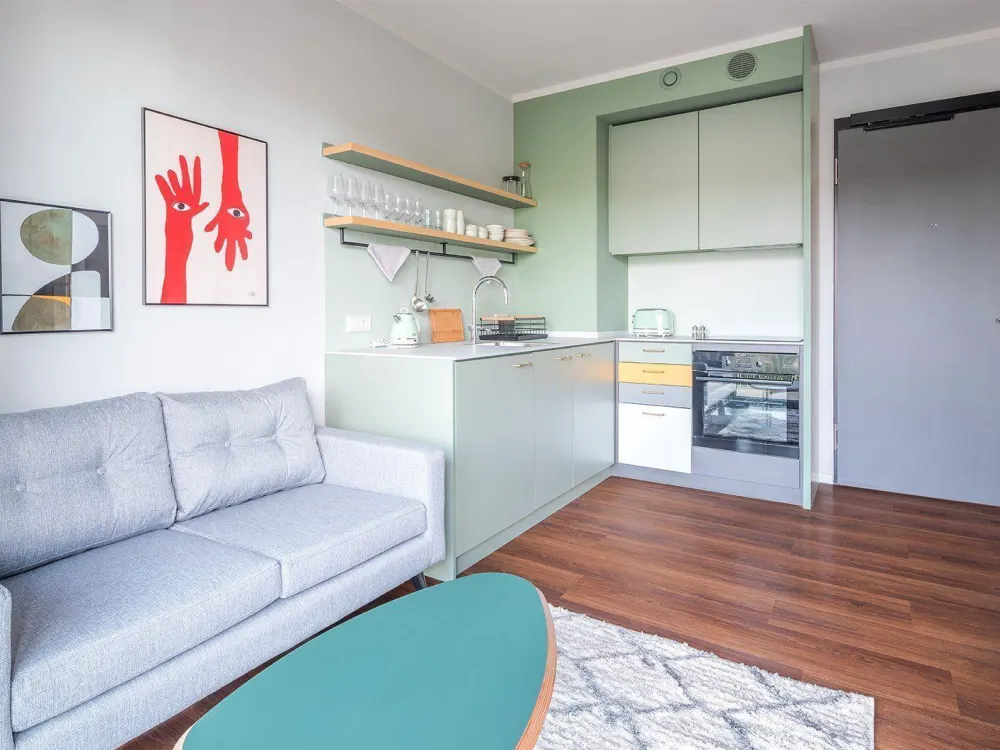 BESICHTIGUNGEN: Mi 9:00 & Fr 16:00 - Unbefristet wohnen im RIX Neukölln, moderne 1-Zimmer-Wohnung mit Balkon