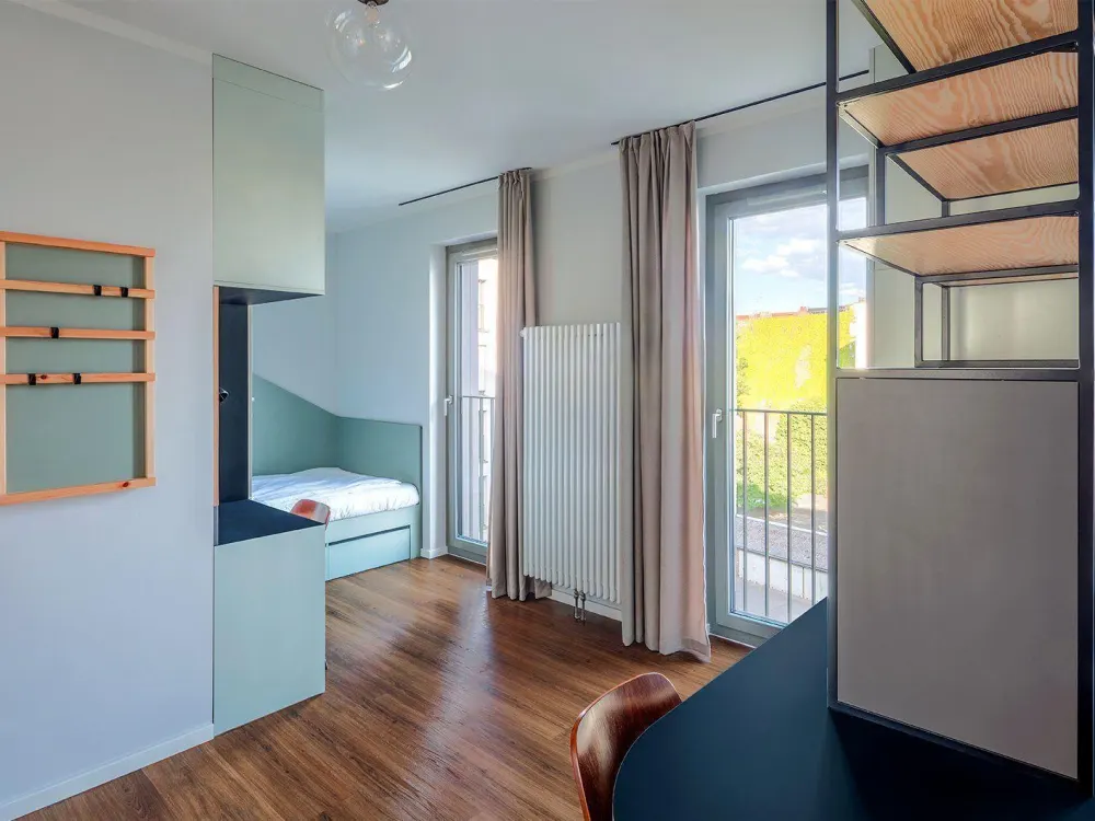 BESICHTIGUNGEN: Mi 9:00 & Fr 16:00 - Unbefristet wohnen im RIX Neukölln, moderne 1-Zimmer-Wohnung mit Balkon