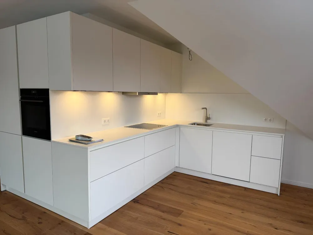 Neubau Niedrigenergie 3 Zimmer Wohnung mit Balkonen in Wedel