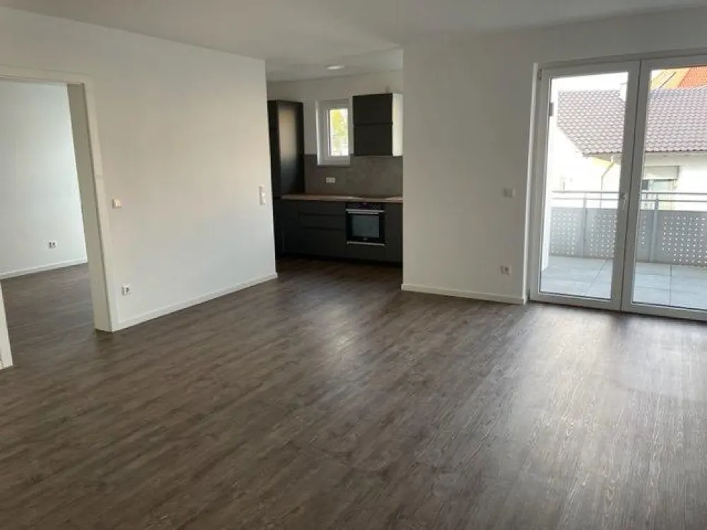 schöne helle Wohnung, Nähe Padersee
