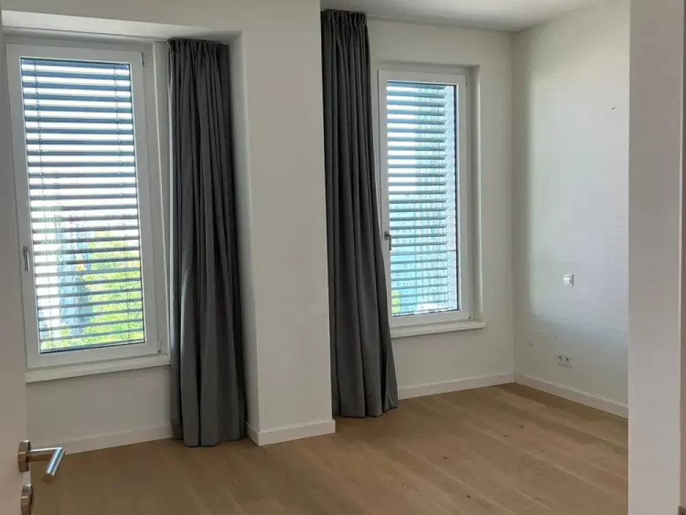 Moderne Wohnung in Berlin Mitte mit gehobener Teilmöblierung - ab 01.09.2026 frei