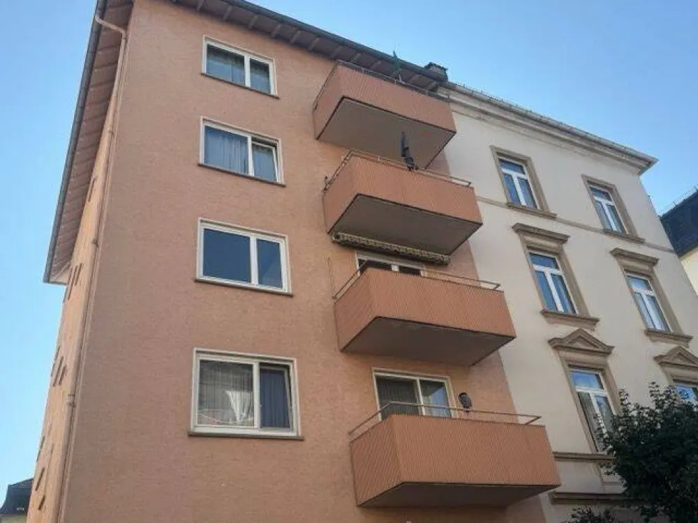 Sehr gut gelegene helle 1 Zimmerwohnung mit Balkon