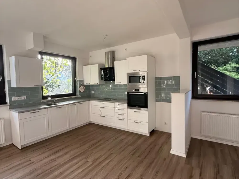 Erstbezug Neubauwohnung mit Garten - 5 Zimmern