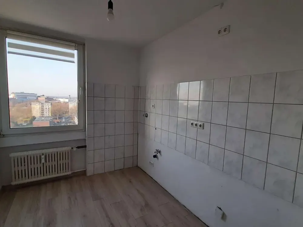 Remscheider Straße 54 - schöne Wohnung im 11.OG *ab sofort* zu vermieten