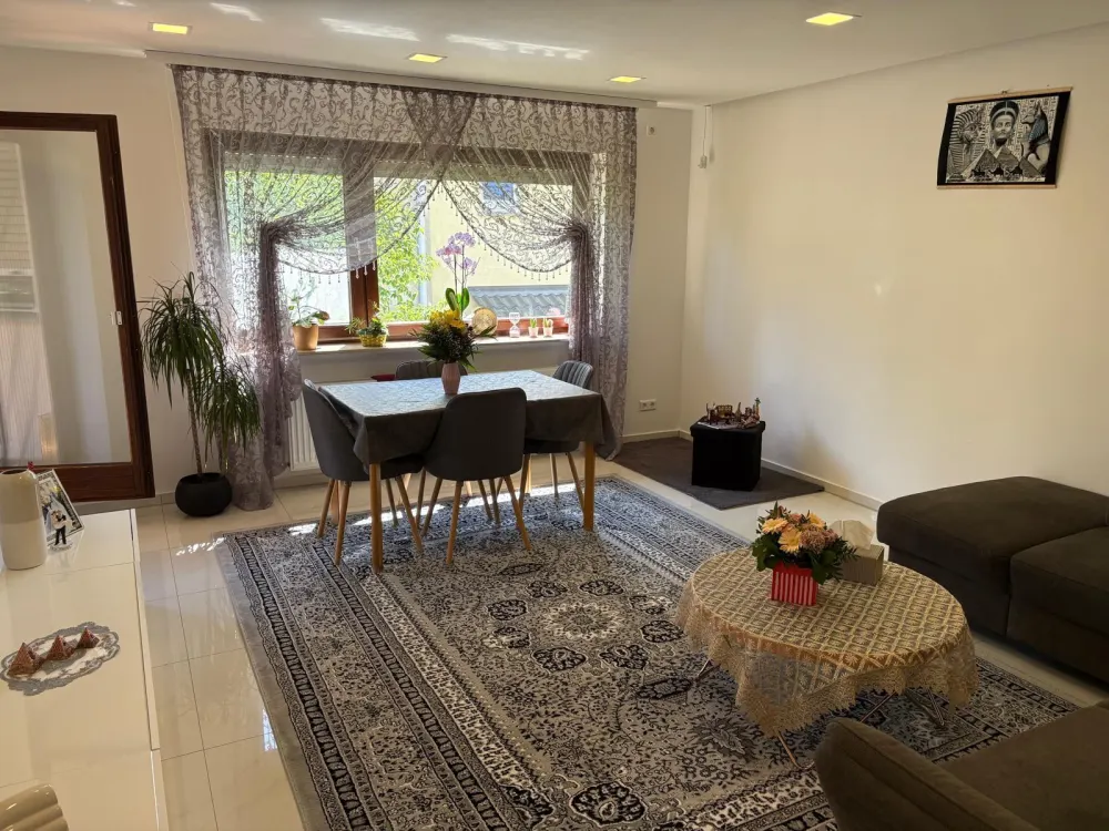 Moderne 2-Zimmer Wohnung in Markgröningen