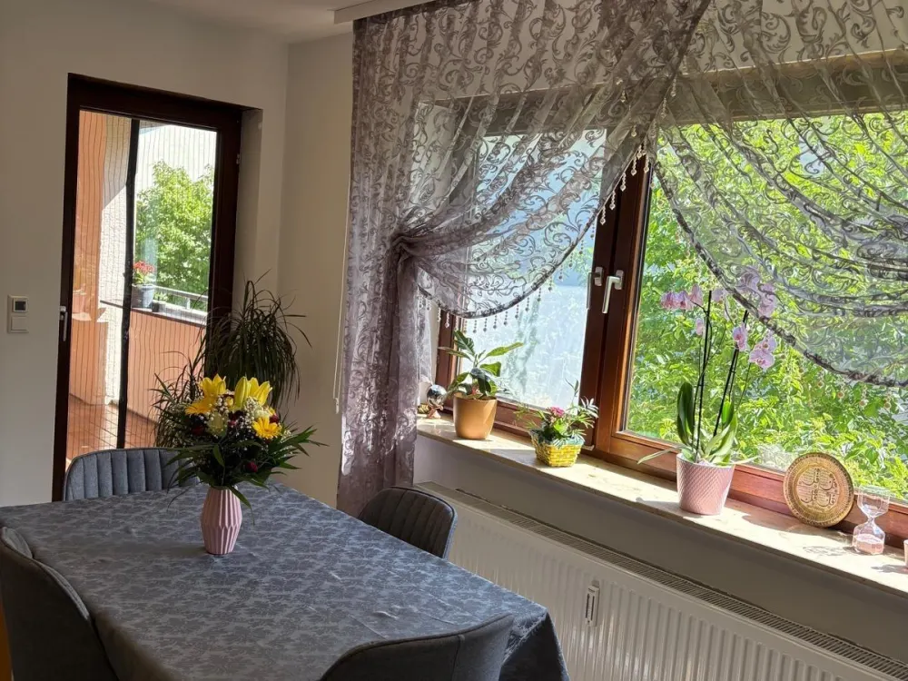 Moderne 2-Zimmer Wohnung in Markgröningen