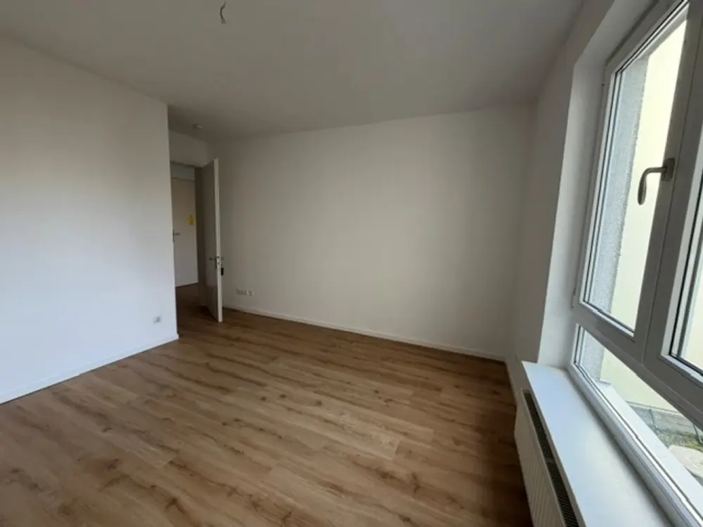 SENIOREN - WOHNUNG AM BAHNHOF KÖPENICK!