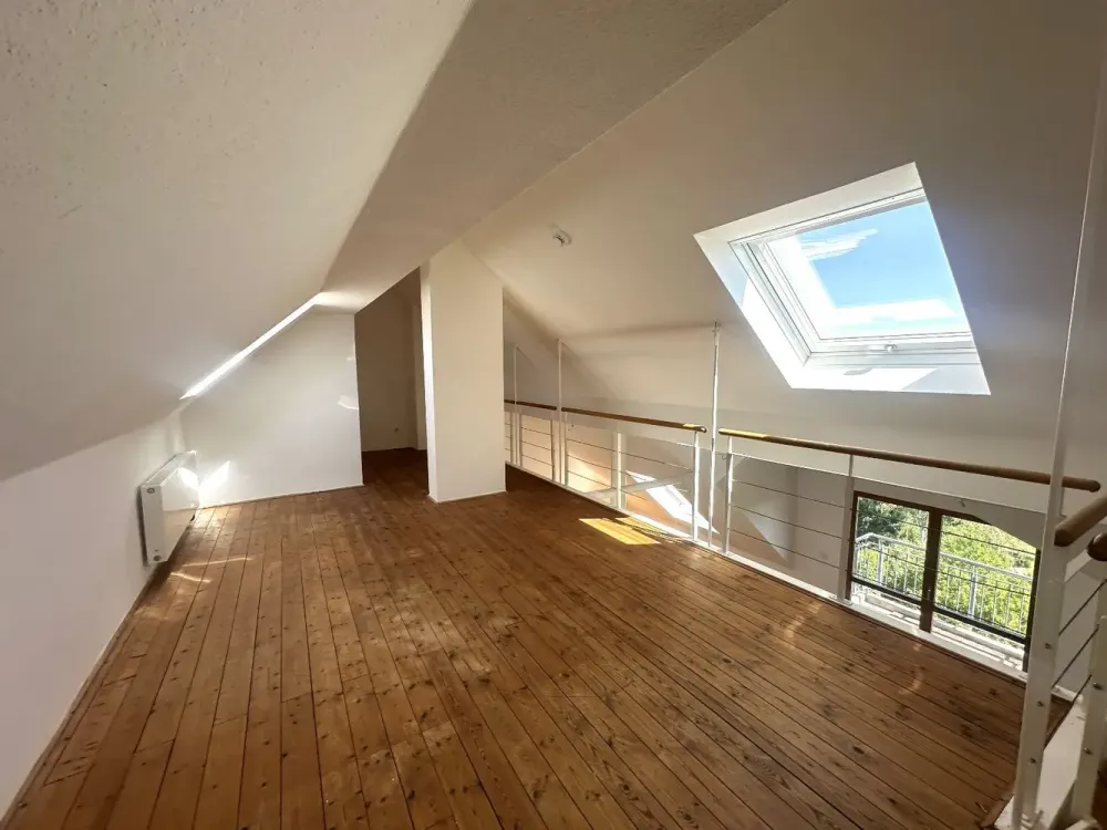 **2-Raum-Maisonettewohnung mit Balkon**