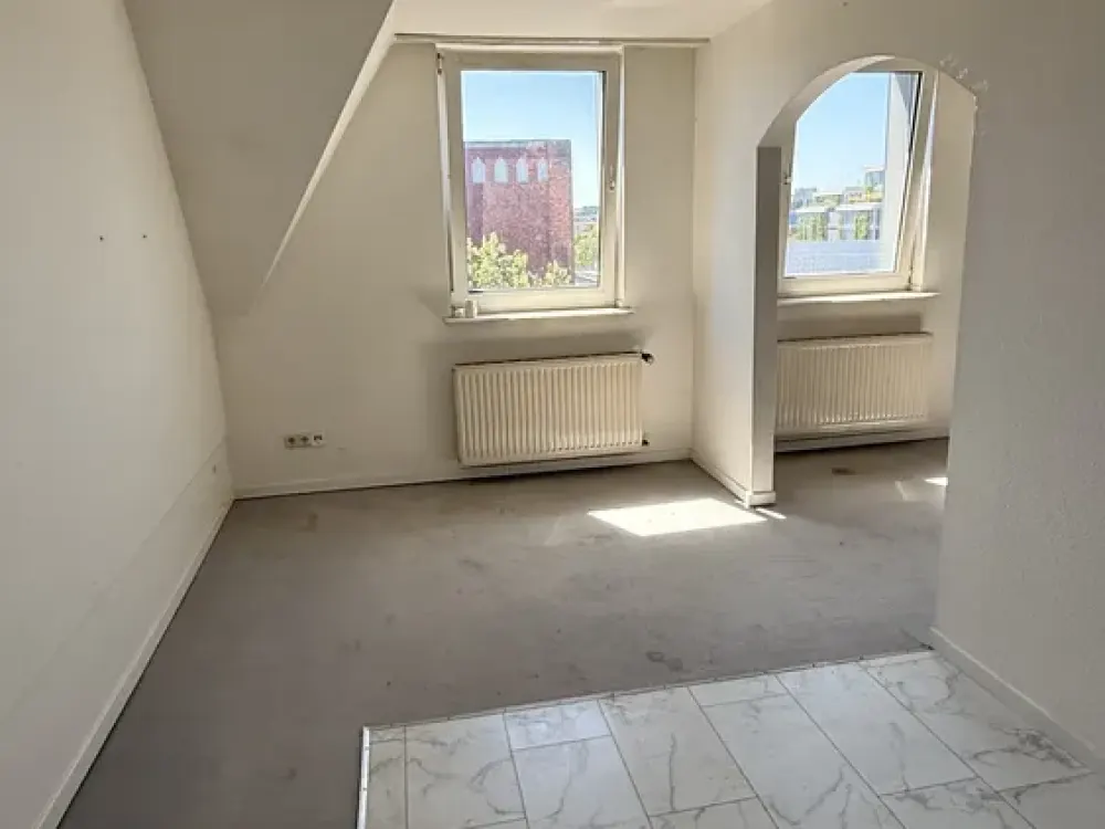 Helle 1-Zimmer Dachgeschosswohnung in Ratingen!