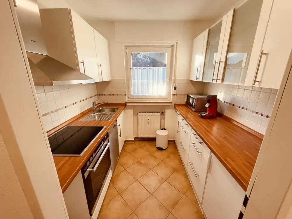 Möblierte helle 2-Zimmer Wohnung mit Homeoffice am Rosenberg