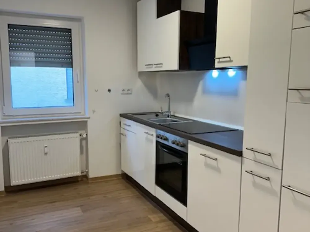 Modern 3-Room Apartment with Fitted Kitchen in Paderborn/Elsen