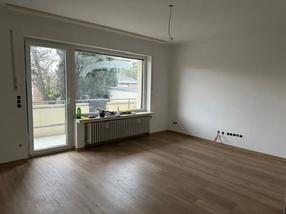 Modern 3-Room Apartment with Fitted Kitchen in Paderborn/Elsen