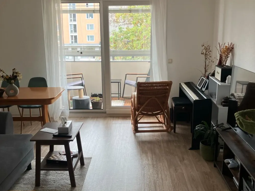 Unmöblierte Wohnung für Oktober untervermieten