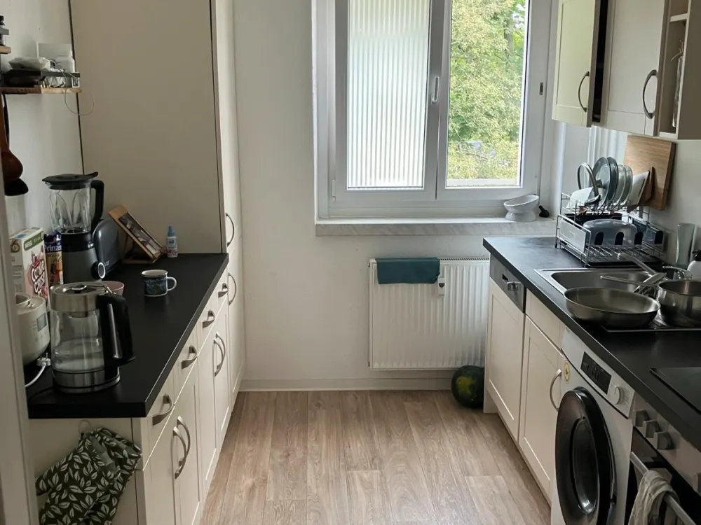 Unmöblierte Wohnung für Oktober untervermieten