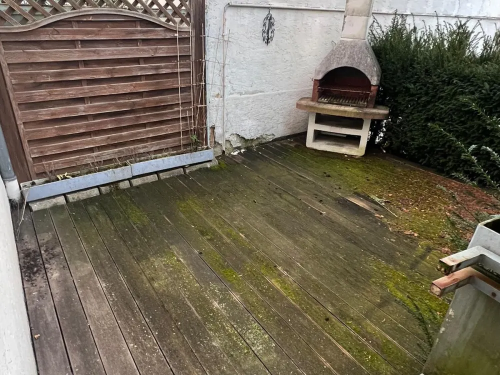 Terrace Apartment with 2 Rooms in Bettenhausen