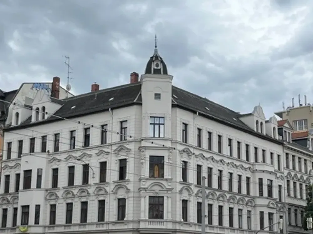 Erstbezug nach Sanierung I großzügige 4-Raum-Wohnung mit Einbauküche in der Südvorstadt