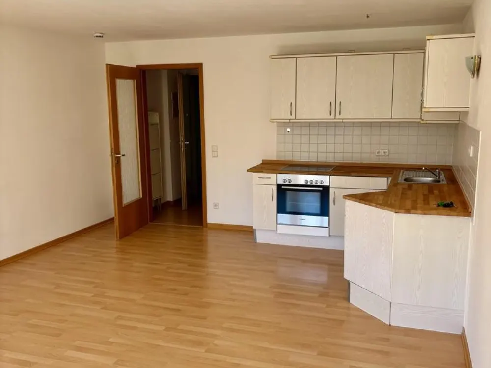 Helle 1-Zimmer-Wohnung mit schönem Grundriss in Unterschleißheim
