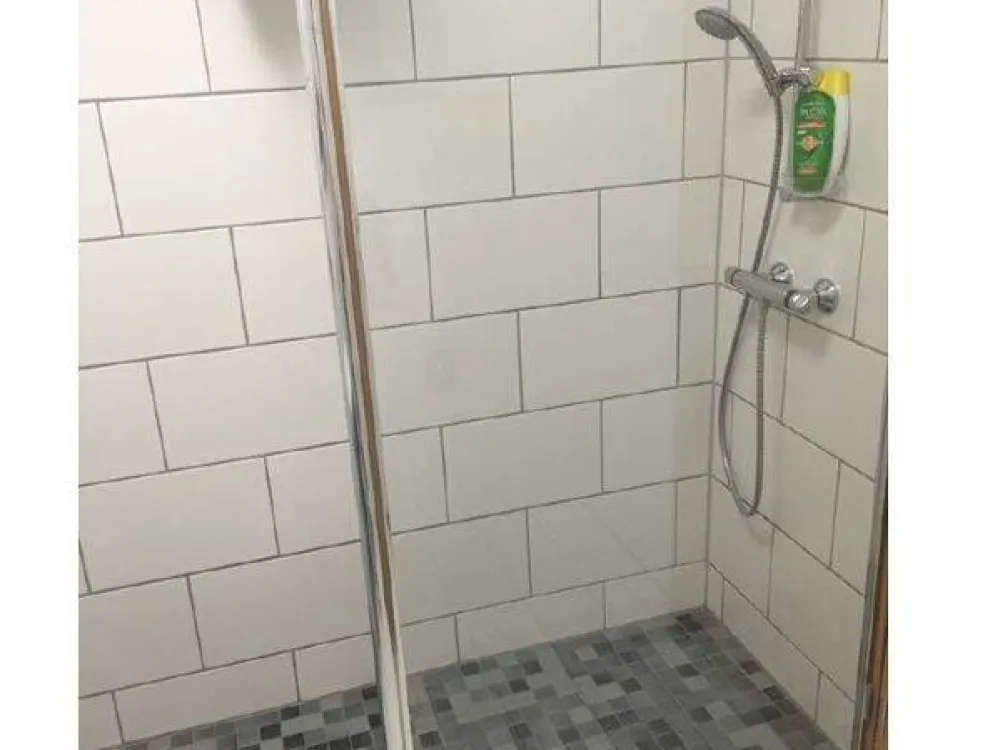 Stadtnahe Dachgeschosswohnung in ruhiger Seitenstraße