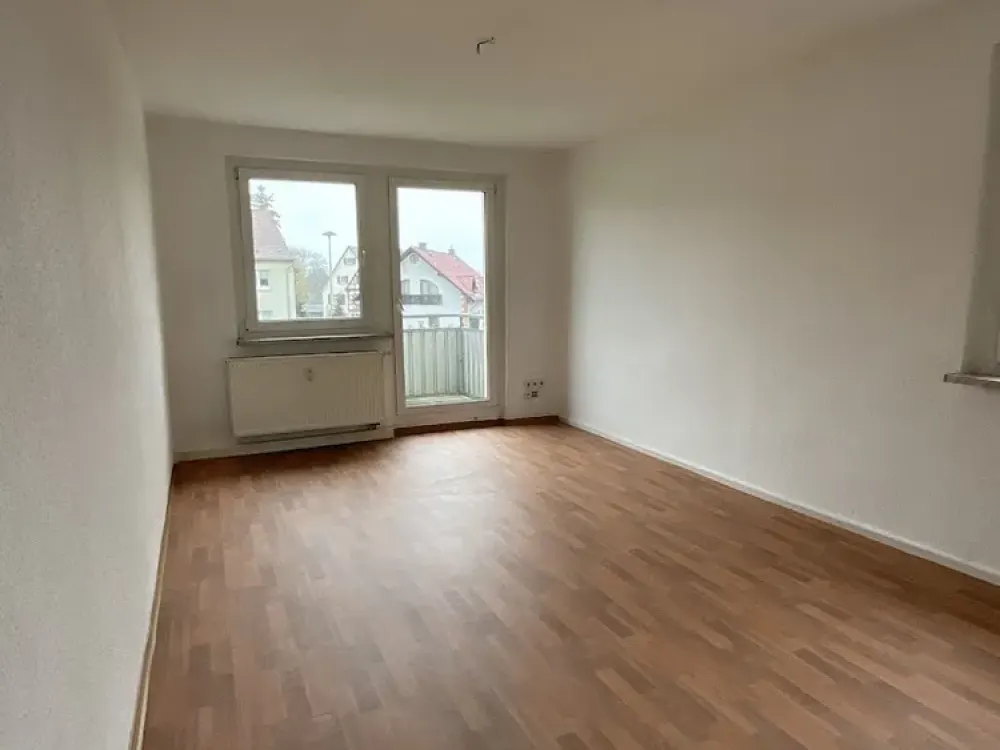 3 - Zimmerwohnung mit Balkon in Erfurt-Vieselbach