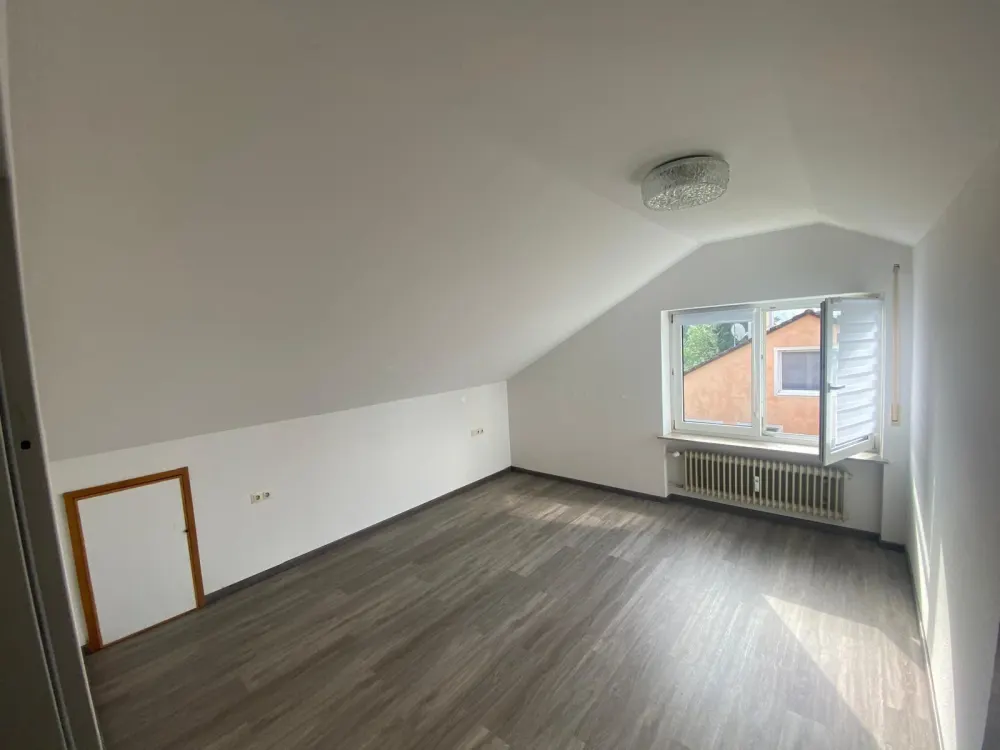 3 Zimmer Dachwohnung 63 qm in Lindau-Oberreitnau ab 01.11.2026