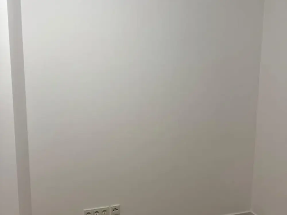Cologne Lifestyle: 2-Room Apartment in Roonstraße
