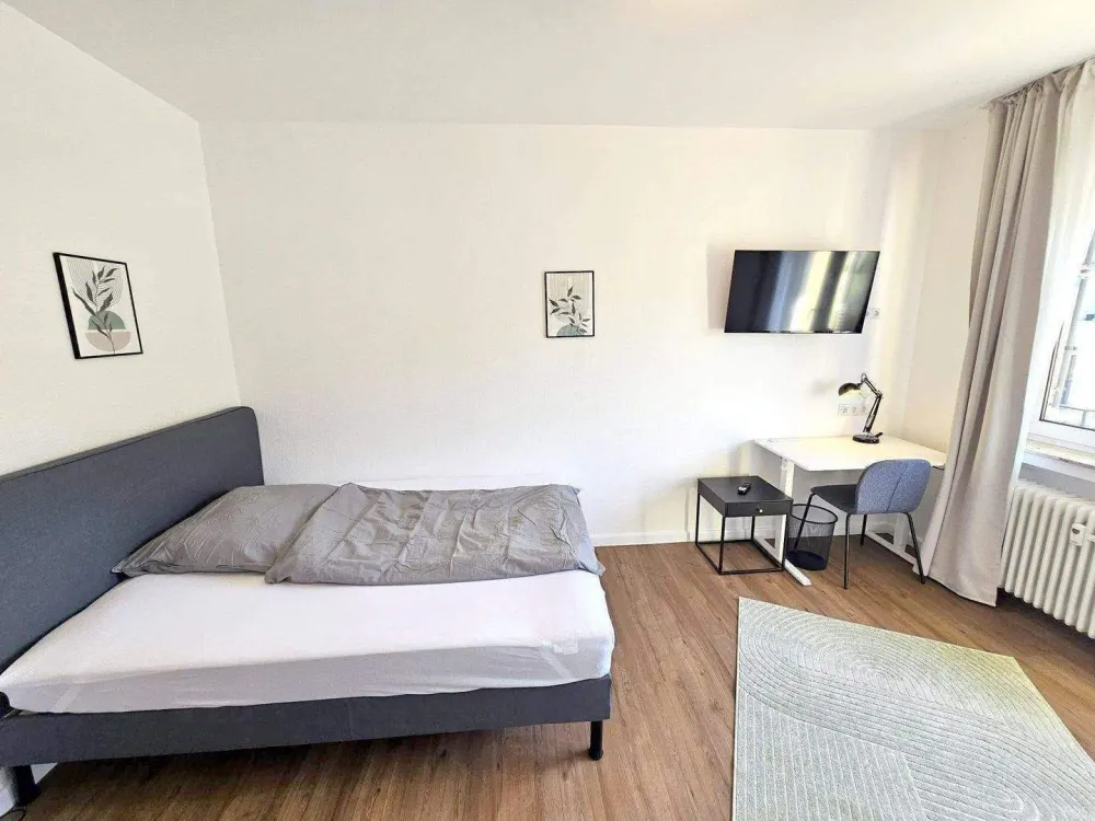 Ab Sofort - modern möbliertes Zimmer in 3er WG - top Lage Ostend- fußläufig zur EZB63