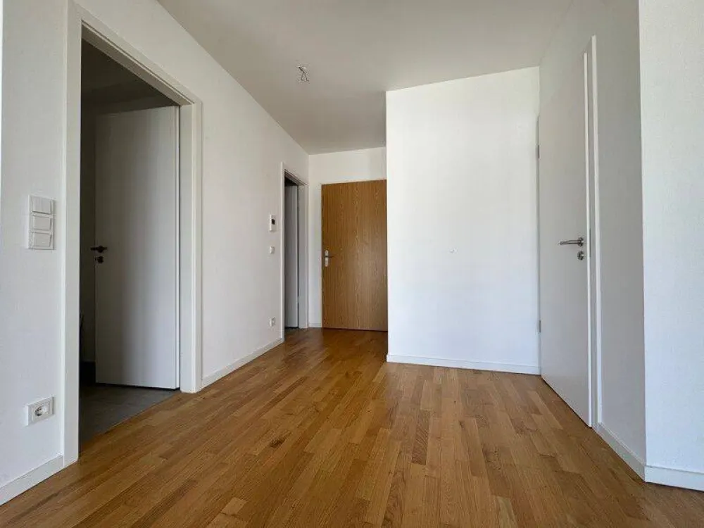 Wo das Leben so spielt - ansprechende 2-Zimmer-Wohnung mit Einbauküche und Balkon im Neubau