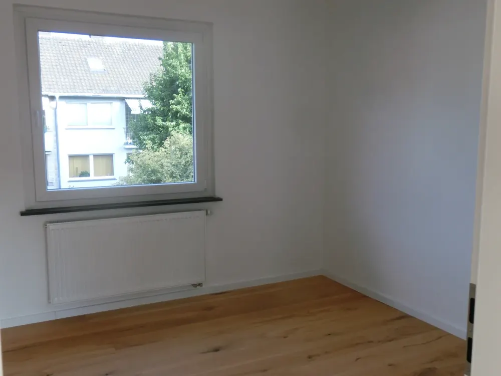 3,5-Zimmer-Wohnung mit Balkon, Erstbezug nach hochwertiger Sanierung
