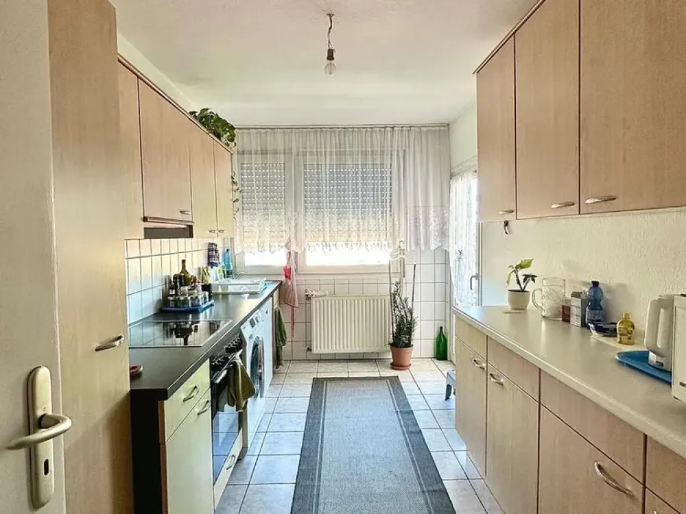 ab sofort: helle Wohnung in top Lage in der Oststadt