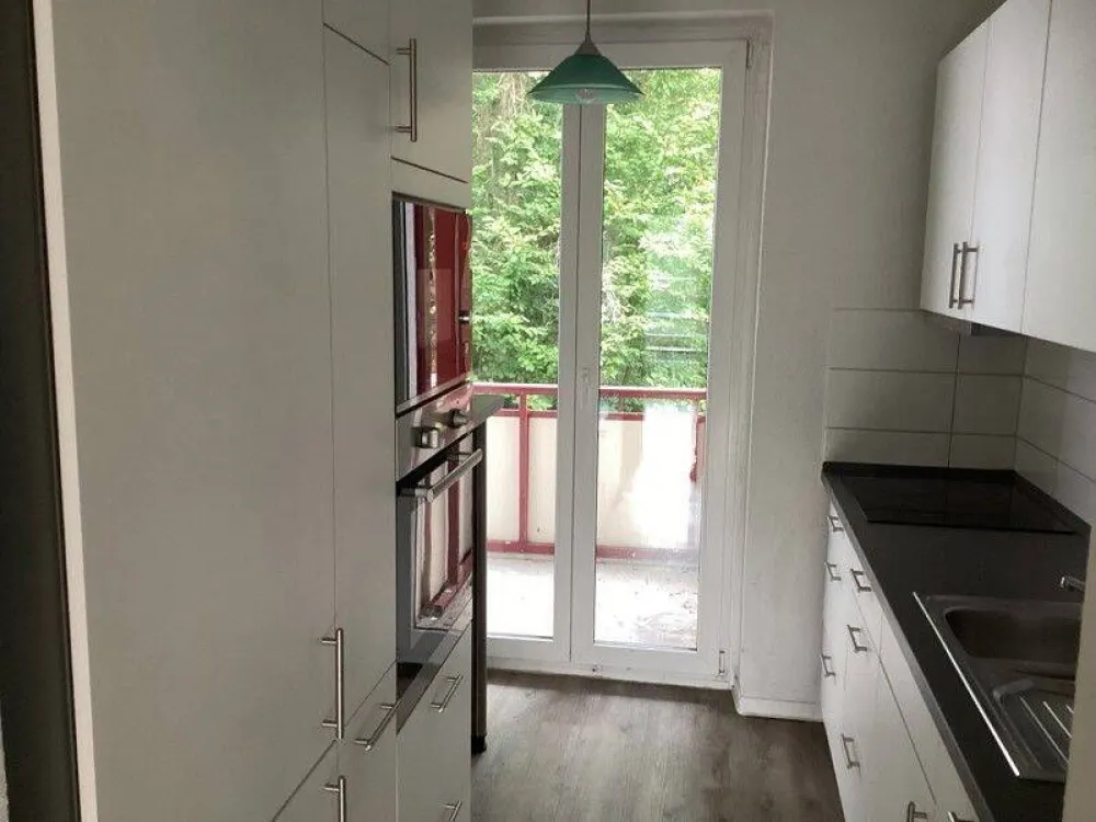 Wo das Leben so spielt - günstige 3-Zimmer-Wohnung mit Einbauküche in Stadtlage