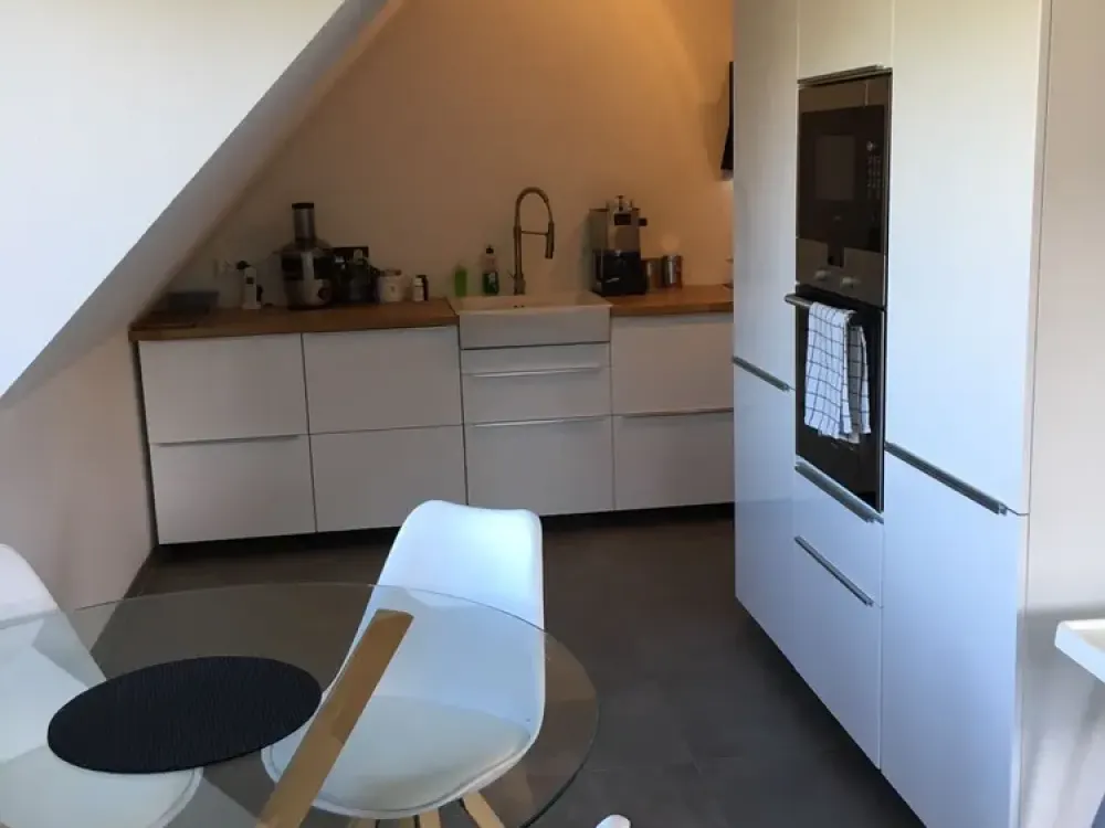 OG Wohnung 3ZB ab 1.11.26 ruhige Lage mit Balkon (BJ 2017)