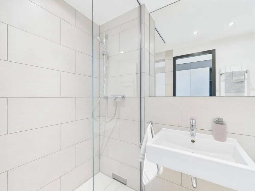 THE CARPENTRY | Your Summer in Frankfurt: Furnished 1-Room Apartment at Campus Riedberg|Basic Bude