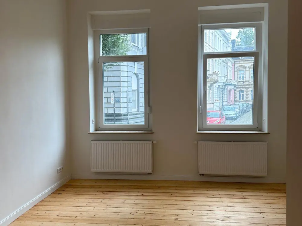 Charmante sanierte Altbauwohnung | ca. 40 m² | Einbauküche