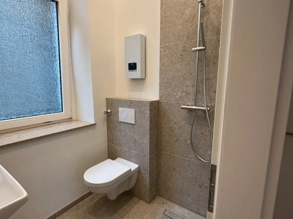 Charmante sanierte Altbauwohnung | ca. 40 m² | Einbauküche