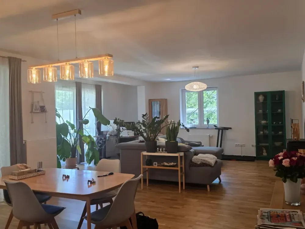 Schicke 4 ZW-EG- Bj. 2019 in Großauheim-Lehrhöfer Park mit Balkon und 279 m² großen eigenem Garten!