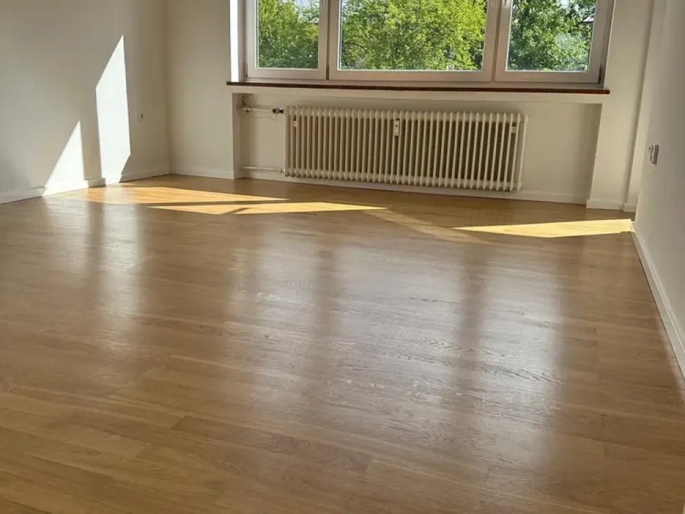 Helle 2-Zimmerwohnung mit Südbalkon