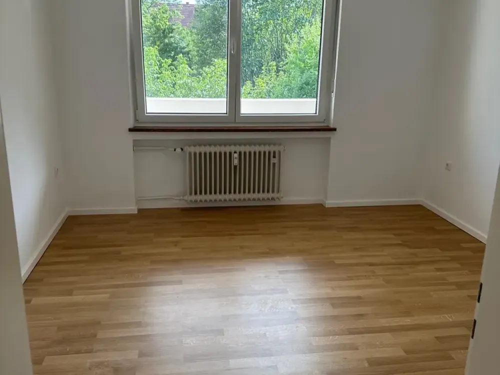 Helle 2-Zimmerwohnung mit Südbalkon
