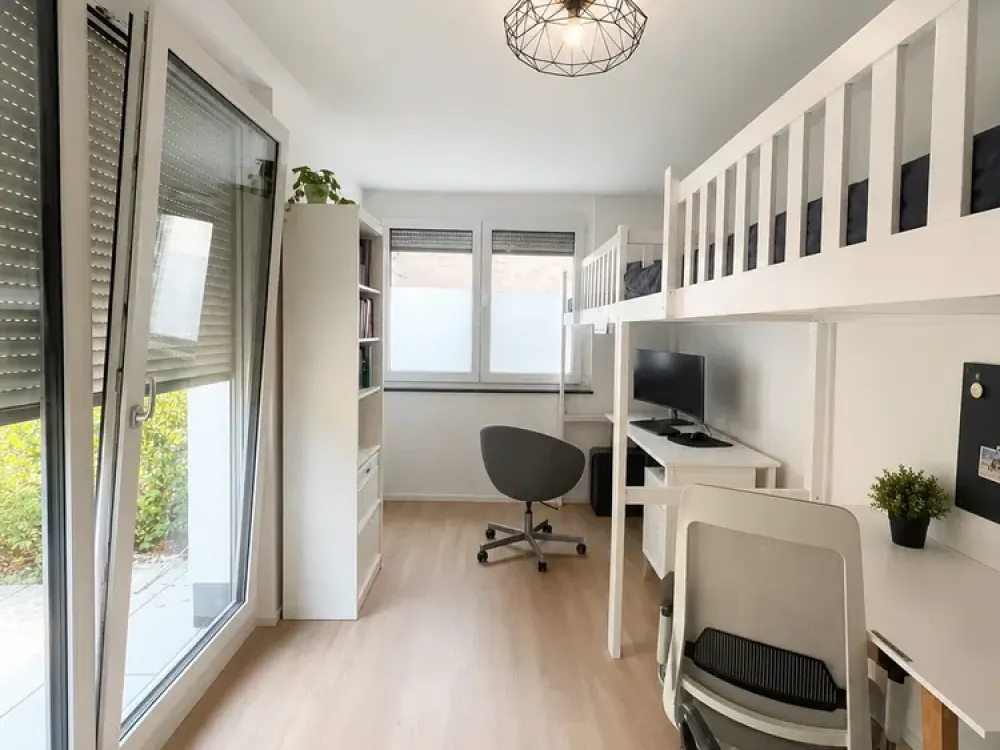Moderne 3-Zimmer Neubauwohnung mit Terrasse und Balkon